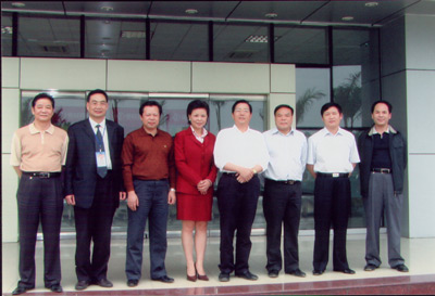 郭副主席与公司领导合影